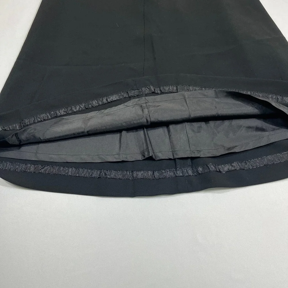 Cintas line skirt